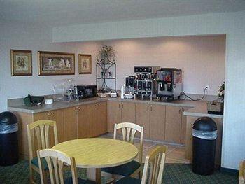 Motel University Inn Fresno 2*