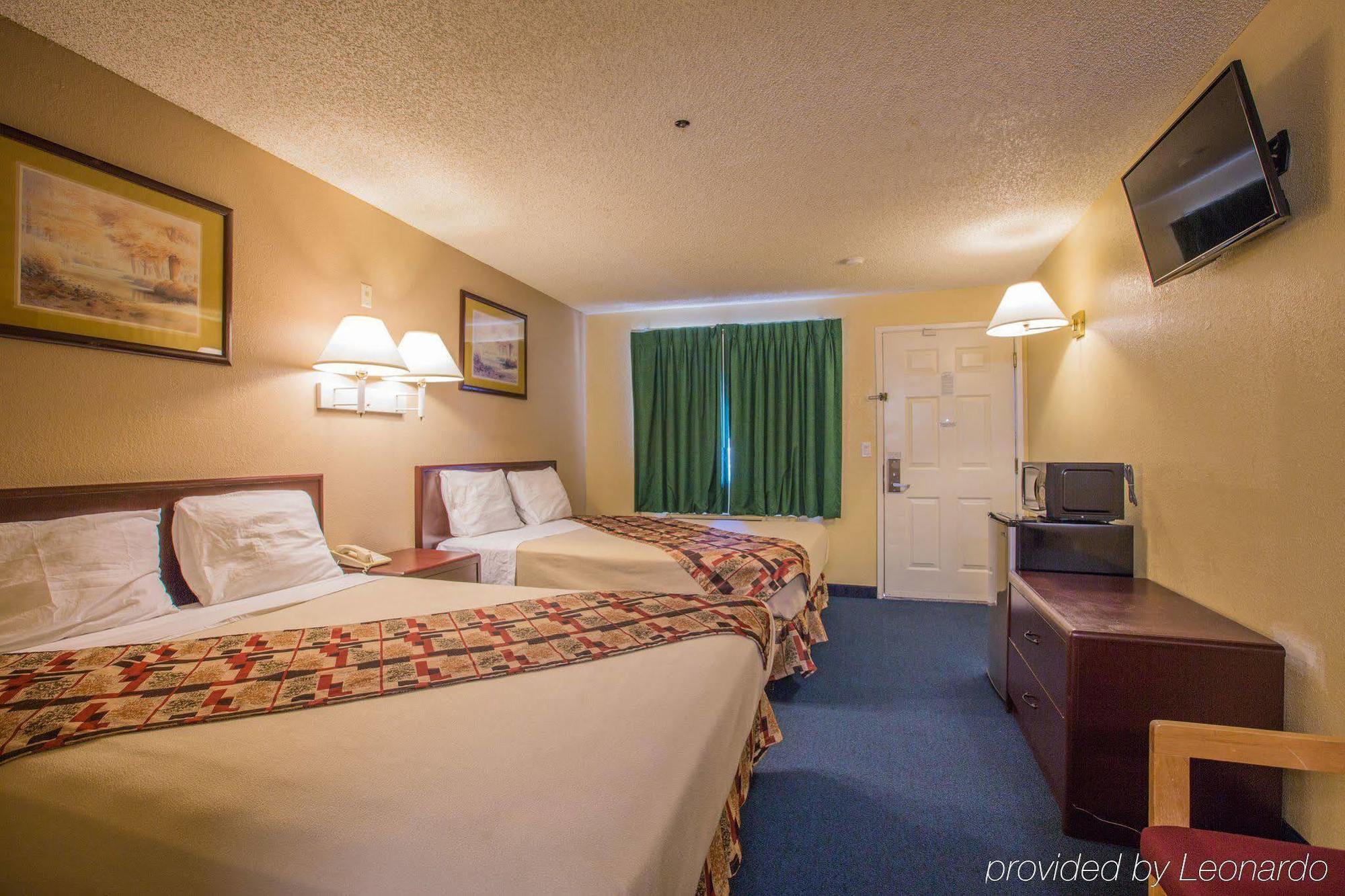 University Inn Fresno 2* Fresno