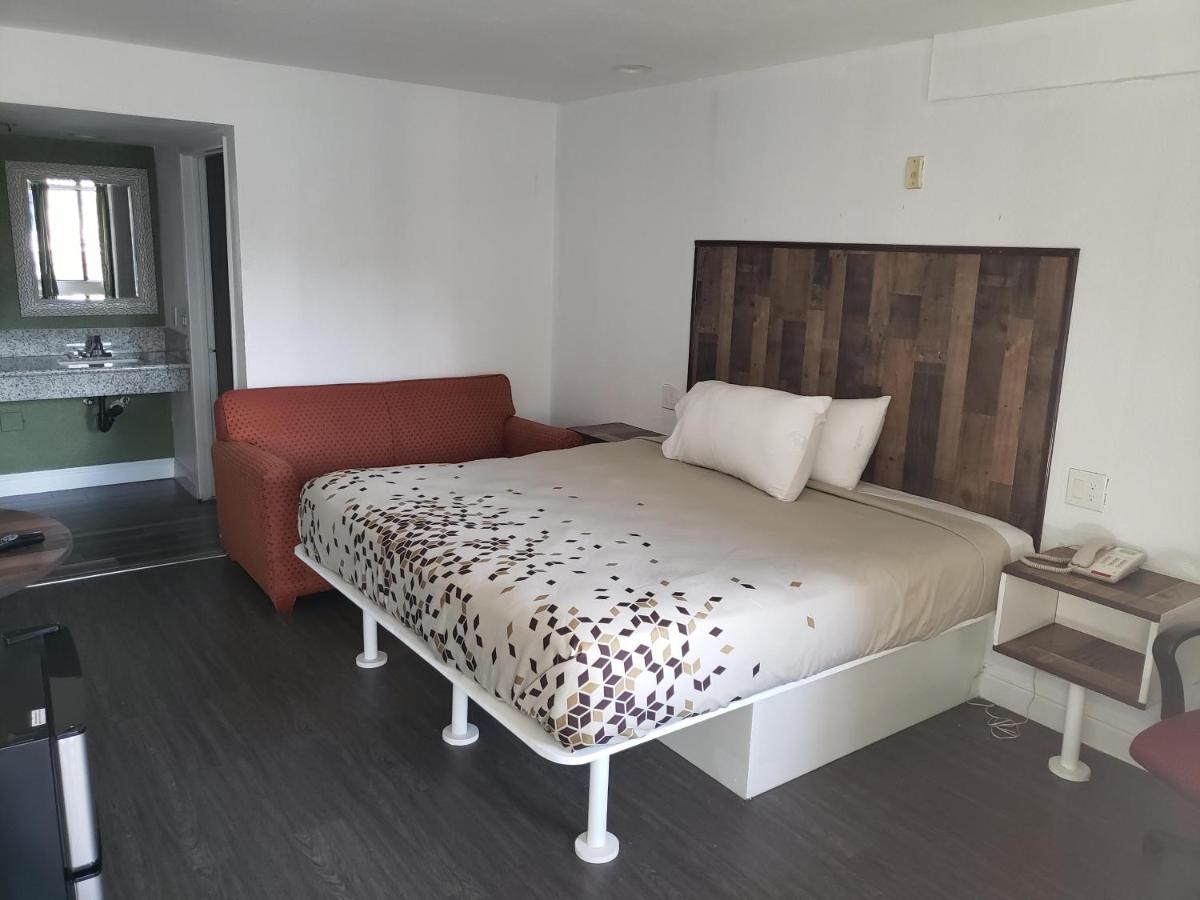 University Inn Fresno Fresno